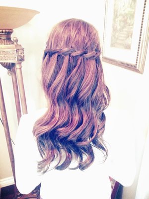 Kelly Zhang Makeup & Hair Studio