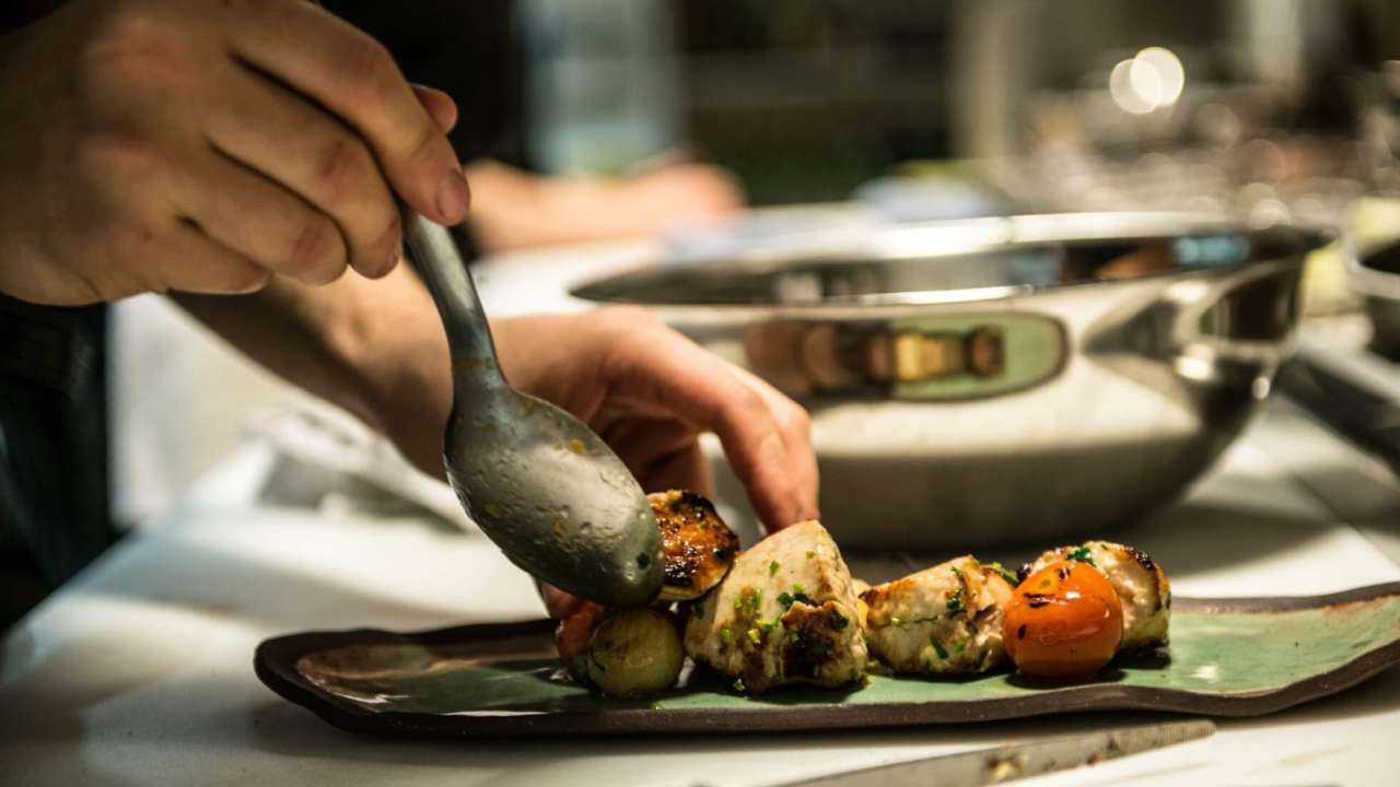 Mamnoon - Syria, Lebanon and Persiaian cusine